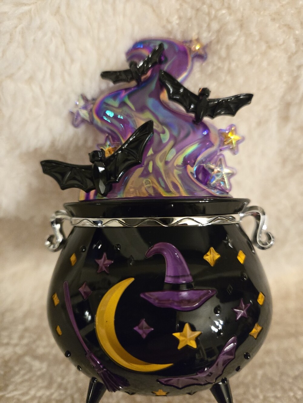 Bath & Body WhiteBarn Halloween Encrusted CAULDRON NIGHTLIGHT PLUG IN WALLFLOWER